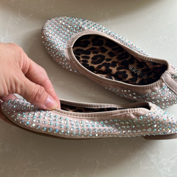 Girl dress shoes size 13 - Picture 2 of 4